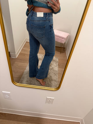 Tummy Control Elastic Waist Flare Denim Pants-Medium Wash