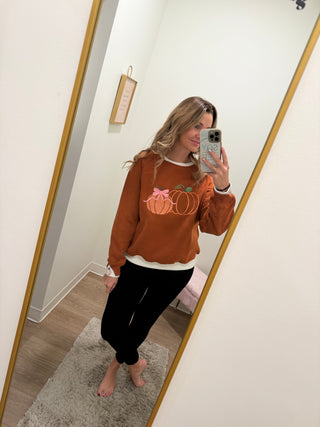 Double cuff designed embroidered pumpkin pullover
