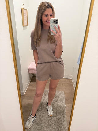 Mono B Brand taupe set