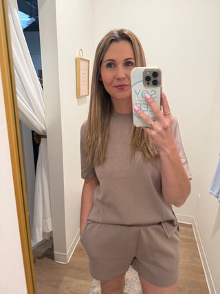 Mono B Brand taupe set