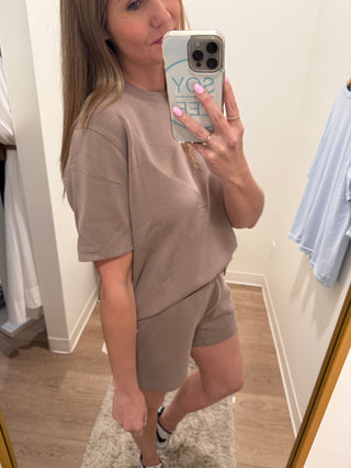 Mono B Brand taupe set