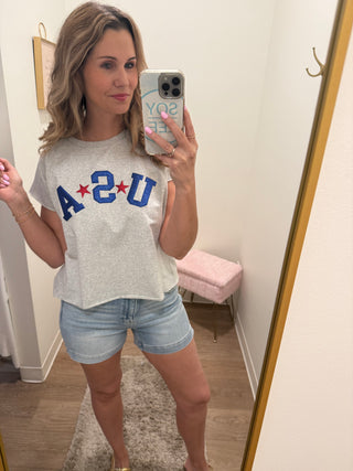USA puff design tee