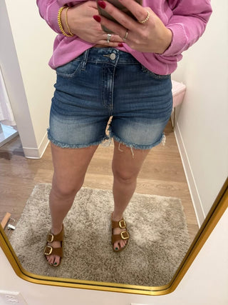Mid Rise Raw Freyed Hem Short