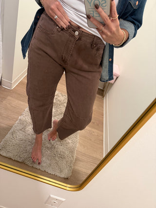 Brown Barrel Style Jean
