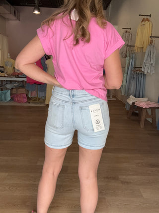 High Rise Patch Pocket Cuffed Relaxed Short